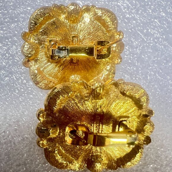 Vtg Gold-Tone 1" Button Post Earrings Faux Pearl & Rhinestones Richelleu READ - Picture 3 of 6